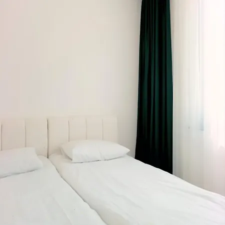 Appartement Two Bedroom Stylish With Sea And Mountains View *