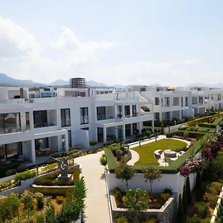 Two Bedroom Stylish With Sea And Mountains View Apartment *